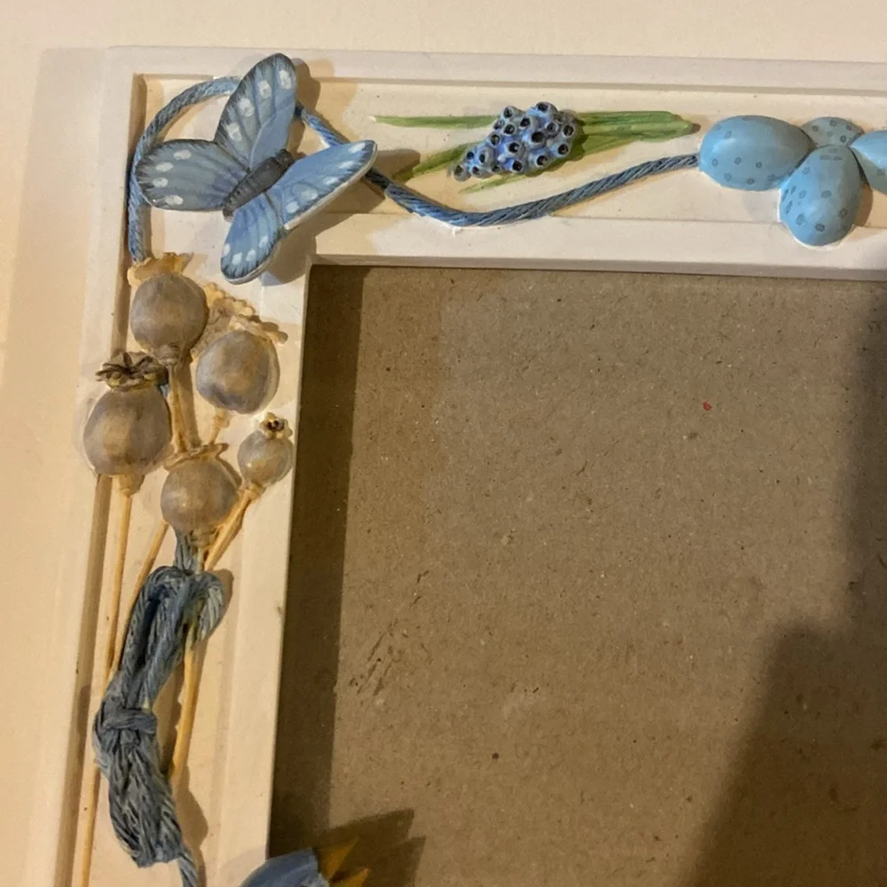 3D Picture Frame With Blue Birds